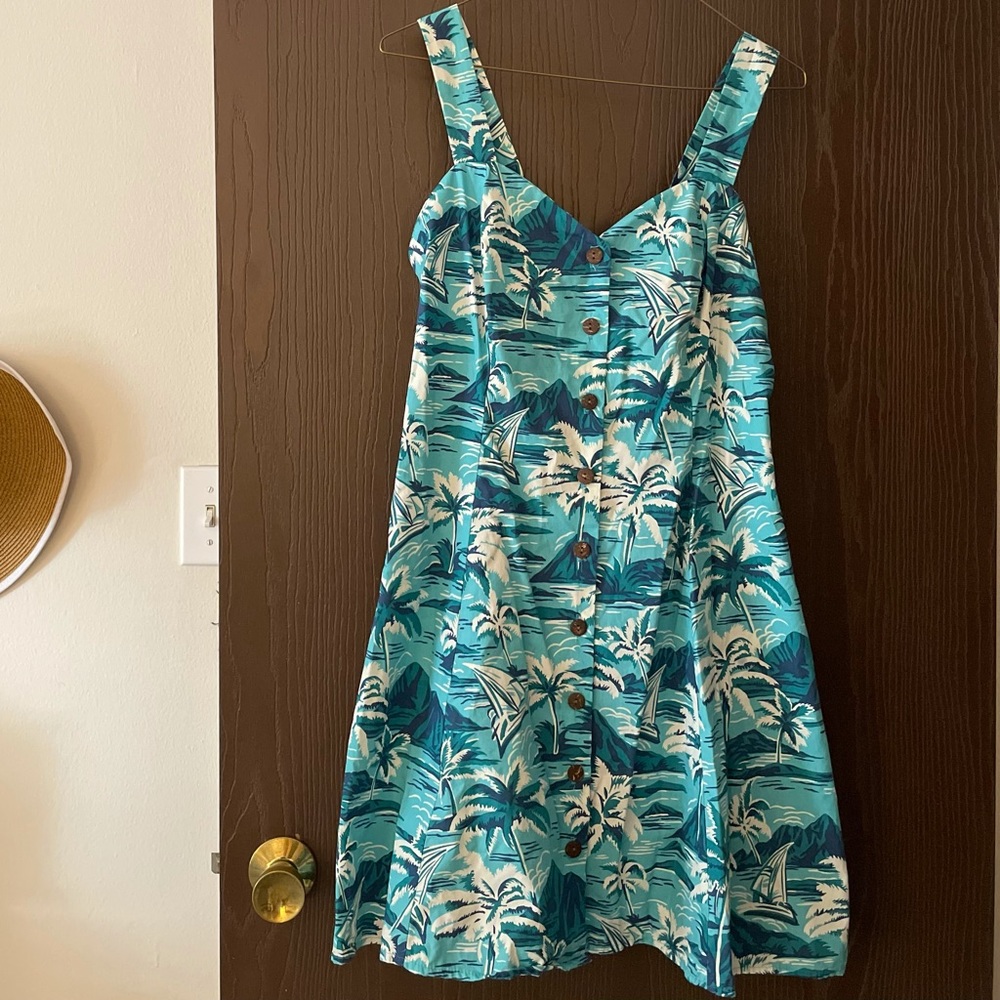 VINTAGE 100% Cotton! Button-front Hawaiian Dress